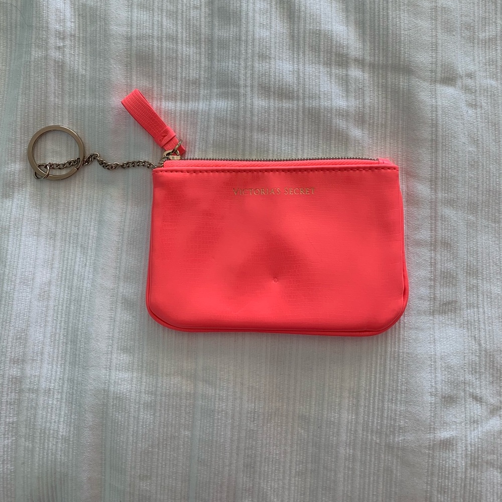 Victoria’s secret little pouch